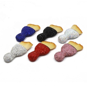 Qianya 2024 Spazzole per la Pulizia della <span class=keywords><strong>Polvere</strong></span> dall'Interno dell'Auto, Mini Spazzola Bling per Unghie da Donna, Pennello Diamantato per Trucco Viso e Occhi, Pennello per Nail Art - Product Image 1