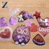 Patchs d'appliques à paillettes lunatiques Techniques brodées de fruits de hibou ludiques pour vêtements pour enfants projets d'artisanat de bricolage pour l'utilisation de chapeau