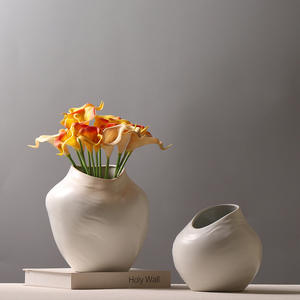 Vintage Wabi Sabi Moon Jar Jingdezhen <span class=keywords><strong>Curso</strong></span> hecho a mano Cerámica Florero blanco Florero <span class=keywords><strong>de</strong></span> agua Florero Ornamento Florero grande - Product Image 2