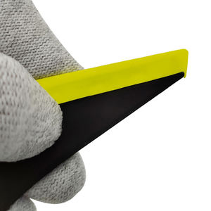 Doux Conquérant Grattoir De Voiture Fenêtre Feuille Teinte Raclette En Fiber De Carbone Vinyle Auto Voiture Wrap Outil Verre Maison Outil De Nettoyage A26Y - Product Image 2
