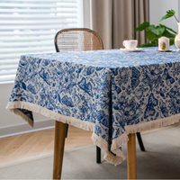 Nappe Jacquard Tissée avec Franges à Pompons, Motif Floral Papillon Bleu et Blanc, Housse de Table en Tissu Robuste pour la Vente en Gros