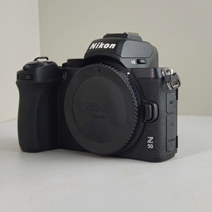 กล้องมิเรอร์เลส <span class=keywords><strong>Nikon</strong></span> Z50 รูปแบบ APS-C ระดับเริ่มต้น สภาพดี มือสอง - Product Image 4