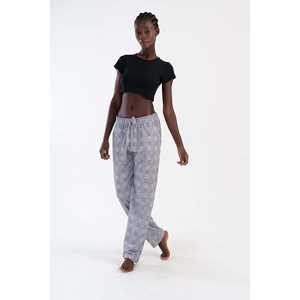 Pijamas de Algodón Gauze con Botones KADIN XXL para Mujer, Ropa de Dormir para Familias, Logotipo Personalizado, Transpirable y Cómodo, Talla 3XL para Uso Doméstico - Product Image 4