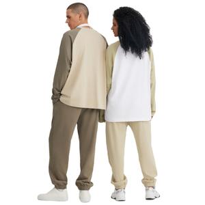 T-Shirt Unisexe Logo Personnalisé 245gsm 100% Coton Raglan Coupe Ample à Manches Longues Vente en Gros - Product Image 5