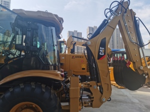 Japan Original for 420F <b>Backhoe</b> <b>Loader</b> 4x4 Wheel <b>Loader</b> with Euro5/EPA Engine and Hydraulic Pump - Product Image 6
