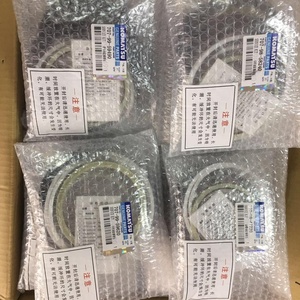 Kit di Servizio per Cilindro <span class=keywords><strong>Boom</strong></span> 707-99-58080 per PC300-<span class=keywords><strong>7</strong></span>, per Impianti di Produzione e Negozi di Materiali Edili - Product Image 5