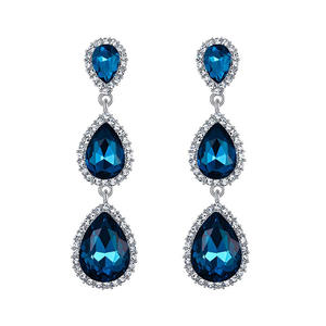 Boucles d'oreilles pendantes bleu saphir E2222 pour femme, avec cristaux taillés en poire et strass sertis clos, bijoux de mode pour soirée - Product Image 3