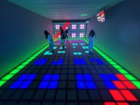 Gooest Popular Kids Adventure Park Game Juegos de piso interactivos Software Activar juegos de pista de baile Led