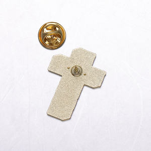 Ich liebe Jesus Emaille Pin Christentum Religion Gläubige leben für immer Kreuz Ostern Brosche Revers Kleidung Abzeichen Liebe Glaube Schmuck - Product Image 5