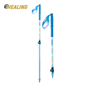 Bastones de Senderismo Curativos Azul Cielo y Rosa, 4 Secciones Ajustables, Ligeros, para Caminar y Hacer Trekking - Product Image 1