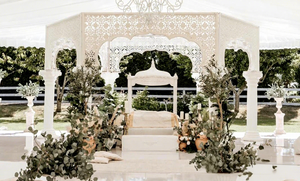 Décor de scène de mariage de luxe blanc, mandap métallique moderne avec statue d'éléphant, mandap hexagonal découpé au laser pour mariage. - Product Image 6