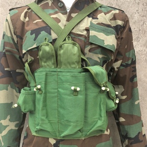 Pochette pour magazines en sangle Molle, sac utilitaire léger et portable pour la randonnée en plein air, le trekking et l'aventure - Product Image 5