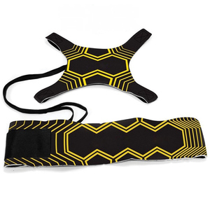 Le mani Libere di Calcio Calcio allenatore di Tiro Solo Practice Sugli Aiuti Alla Formazione Abilità di Controllo Cintura In Vita Regolabile Calcio Calcio trainer - Product Image 1