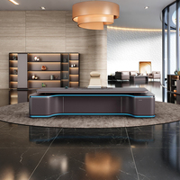 Scrivania Direzionale di Lusso Stile Italiano KMJ, Arredamento per Ufficio Moderno con Luce LED a Controllo Vocale, Tavolo da Ufficio a L per CEO