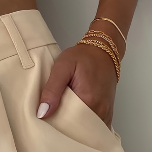 Cross-border Hot Sale 18K Gold Plated Stainless Steel <b>Bracelet</b> Women Fashion Versatile Titanium Steel Bangle Wholesale Jewelry - Product Image 3