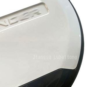 Danyang Robaton blanco con cubierta de rueda de repuesto negra brillante cubierta de neumático trasero para <span class=keywords><strong>Land</strong></span> <span class=keywords><strong>Rover</strong></span> <span class=keywords><strong>Defender</strong></span> 2020-2023 - Product Image 3