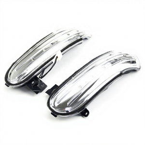 Feux de clignotants à LED pour rétroviseur OE A1718200421 A1718200321 pour Mercedes SLK R171 W171 SL R230 W230 <span class=keywords><strong>Clignotant</strong></span> dynamique à flux - Product Image 2