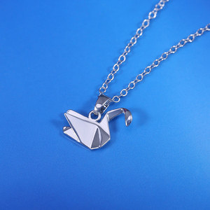 Collier pendentif grue en origami pour femme, chaîne courte pour clavicule, bijoux tendance - Product Image 6