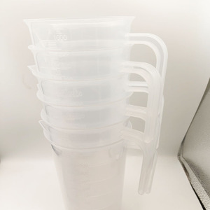 Clear Disposable PP Graduated Measuring Cups with Straight Handle Dishwasher <b>Safe</b> Stove <b>Safe</b> 15ml/250ml/500ml/1000ml - Product Image 5