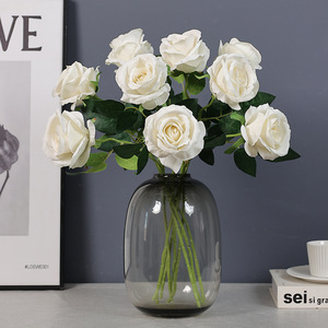Festa della mamma velluto rosa all'ingrosso <span class=keywords><strong>di</strong></span> alta qualità singolo gambo lungo eterno <span class=keywords><strong>raso</strong></span> Rose <span class=keywords><strong>di</strong></span> velluto testa <span class=keywords><strong>fiori</strong></span> artificiali rosa - Product Image 3