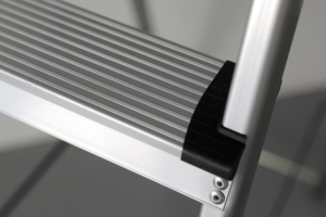 Ağır alüminyum merdiven, EN131 sertifikalı 3/4/5 endüstriyel ev kullanımı için Platform ve küpeşte ile adım dışkı merdiveni - Product Image 5