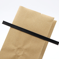 Sachets d'emballage personnalisés pour café, imprimés, à fond plat, avec fermeture éclair, valve unidirectionnelle et fermeture à lanière métallique, pour grains torréfiés