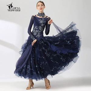 Robe de <span class=keywords><strong>danse</strong></span> longue à manches longues avec strass étoiles et fleurs, idéale pour <span class=keywords><strong>les</strong></span> compétitions et <span class=keywords><strong>les</strong></span> spectacles de <span class=keywords><strong>danse</strong></span> de salon - Product Image 4
