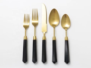 Qzq Bán Buôn Phương Tây Số Lượng Lớn Nghiền Nát Kim Cương Tím Màu Xanh Lá Cây Wedding Party Màu Acrylic Dao Kéo Flatware Bạc Bộ - Product Image 5