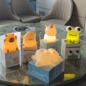 Frog Silicone Night <b>Light</b> Warm <b>Light</b> Tap Control <b>USB</b> Powered <b>LED</b> Kids Room Lamp A061 - Product Image 4