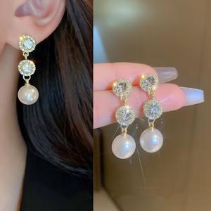 Mode coréenne boucles d'oreilles bijoux boucles d'oreilles à la mode Zircon pour femmes accessoires préférés à moins d'un dollar - Product Image 5