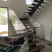 Escaliers flottants d'extérieur modernes en acier inoxydable, granit, marbre noir, verre durable, garde-corps en bois massif pour villas, conception droite