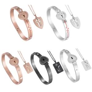 100 שפות אני אוהב אותך הקרנת לב אהבת נעילת צמיד מפתח שרשרת נירוסטה יהלומי תכשיטי זוג סטים - Product Image 6