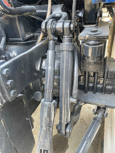 Trattore Agricolo Usato Premium d SNH1204, Trazione Massima 40kN, Capacità di Sollevamento 30kN, Esportazione in Sud America - Product Image 6