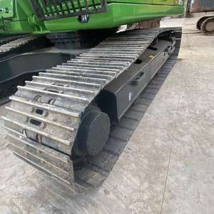 Excavatrice sur chenilles Hyundai 305LC-9T d'occasion de haute qualité, 30 tonnes, moteur Cummins, peinture personnalisée, modèle 2023, capacité de la cuillère de 1,38 m - Product Image 5