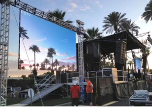 Unilumin util系列室内发光二极管电视墙显示器零售商店电梯寻路高质量P3.91mm毫米 - Product Image 4