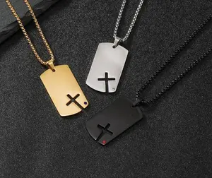 嘻哈珠宝朋克激光切割十字架配钻石项链黑色镀金不锈钢十字徽章男士项链