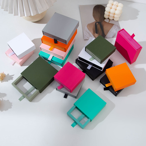 Caja <span class=keywords><strong>de</strong></span> Almacenamiento <span class=keywords><strong>de</strong></span> Joyería con Película Transparente <span class=keywords><strong>de</strong></span> PE Suspendida, Modelo 2026, para Anillos, Colgantes, Collares, Pendientes, Pulseras - Product Image 1