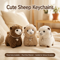 Porte-clés en peluche Alpaga Kawaii en gros, mignon porte-clés mouton en polaire bouclée avec collier de perles, breloque de sac Llama douce pour cadeaux OEM