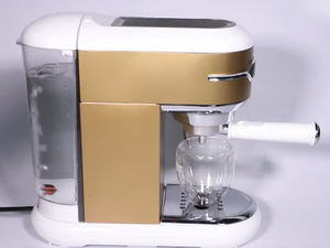 Cafetera eléctrica italiana para preparar espresso y capuchino - Product Image 6
