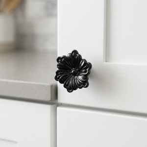 Pomo de cajón de hierro fundido con diseño floral, para empujar o tirar, duradero, moderno, herrajes para muebles, artículos para el hogar, pomos elegantes, precio económico - Product Image 1