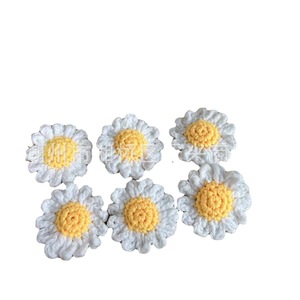 Acabado hecho a mano ganchillo tejido pequeña Margarita ramo creativo conservado flor fresca regalo del Día <span class=keywords><strong>de</strong></span> las niñas novias regalo creativo - Product Image 5