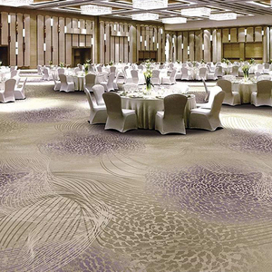 Alfombra de Moqueta Cuadrada de Poliéster Estampada en Morado para Pasillos de Hotel y Comedores de Alta Gama - Product Image 3