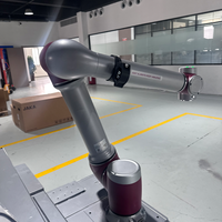 Robot collaboratif JAKA A20, charge utile 20 kg, IP67, articulation finale, Cobot pour l'entretien de machines CNC, le chargement, le déchargement et le polissage de pièces métalliques
