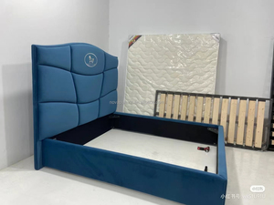 Cama de lujo para muebles de alta gama para el hogar, cama tapizada para dormitorio con cabecero alto <span class=keywords><strong>y</strong></span> fino, madera maciza recortada de Metal - Product Image 6