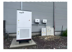 ระบบกักเก็บพลังงาน FOX ESS C&I LiFePO4 100kW/215kWh แบบระบายความร้อนด้วยของเหลว ตู้ควบคุมแบบติดตั้งบนโครงข่าย สำรองไฟฟ้า จัดส่งรวดเร็ว - Product Image 2