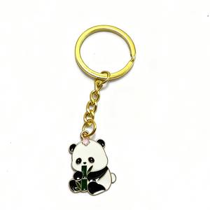 سلاسل مفاتيح معدنية لطيفة رائجة البيع بنقوش حيوانات لتنظيم المفاتيح اليومية وتزيين الحقائب والتبادل كهدايا - Product Image 2