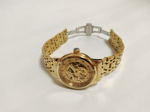 Montres-bracelets automatiques mécaniques pour hommes en acier inoxydable doré, personnalisées et sur mesure, avec motif dragon - Product Image 4