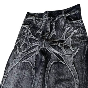 Высококачественные мужские черные мотоциклетные джинсы свободного кроя с вышивкой и эффектом потертости в стиле хип-хоп Y2K, низкий MOQ - Product Image 2