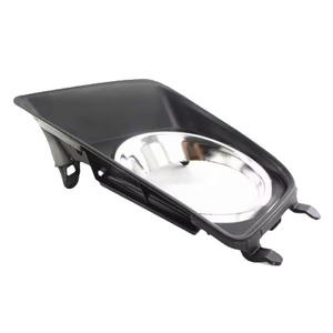 Bisel de Luz Antiniebla para Toyota Tacoma 2012-2015 Modelo 81481-04030, Plástico ABS, Fijación con Tornillos - Product Image 3