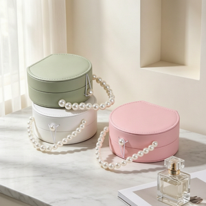 Boîte de rangement pour bijoux en cuir PU de qualité supérieure, multi-emplacements, pour bagues, colliers, boucles d'oreilles, bracelets, avec une poignée élégante - Product Image 4